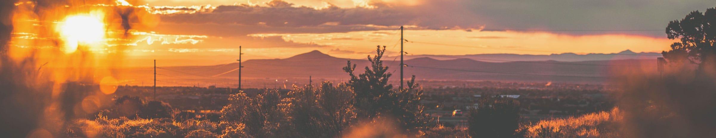 Sunset by the mountains